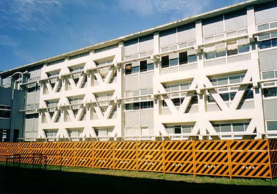 清須市立西枇杷島中学校（中棟）